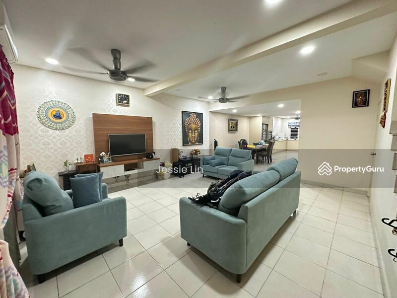 Terrace house at Sungai Buloh