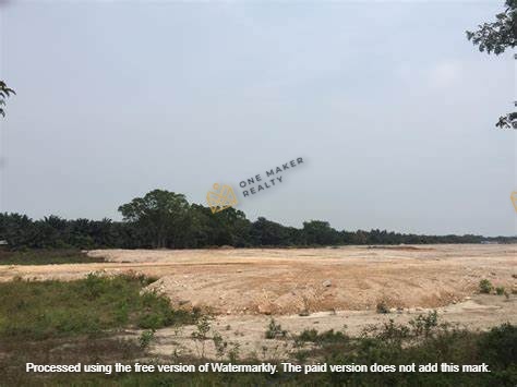 Puchong Converted Industrial Land for Sale RM 90 psf