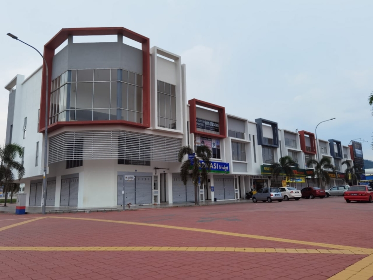 Suriaman Biz Shop for Sale.
