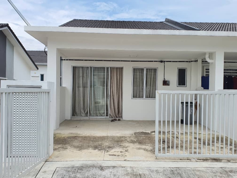 Tiara Sendayan Single Storey Hoouse for Rent