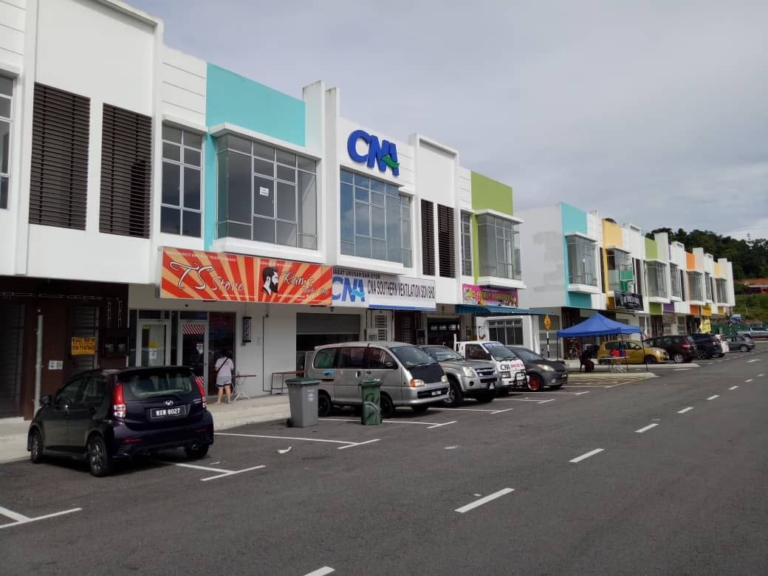 2 Storey Shop Lot @ Taman Pulai Hijauan