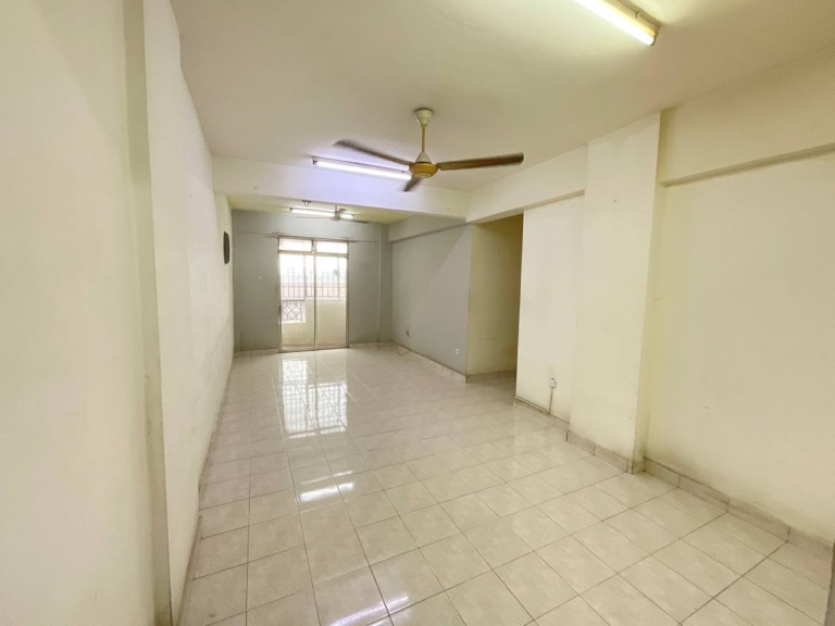 Apartment Bayu Puteri 2 @ Permas