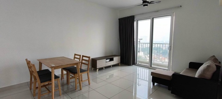 Court 28 Residence Intermediate Unit Partially Furnished @ Jalan Ipoh, Jalan Kasipillay, Kuala Lumpur for Sale
