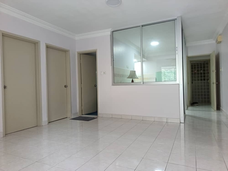 Flora Damansara Flat Apartment 850sqf Unit for Sale