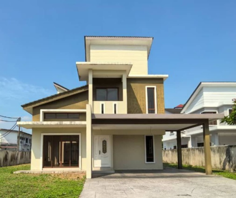 Jalan Labrooy, Taman Pari Double Storey Bungalow