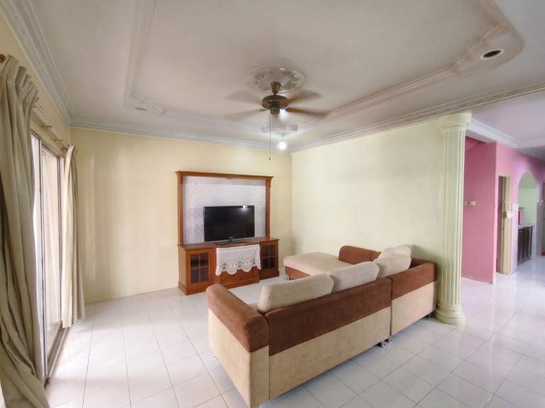 Gunung Rapat @ Strawberry Park 2.5 Storey Intermediate Corner Terrace House
