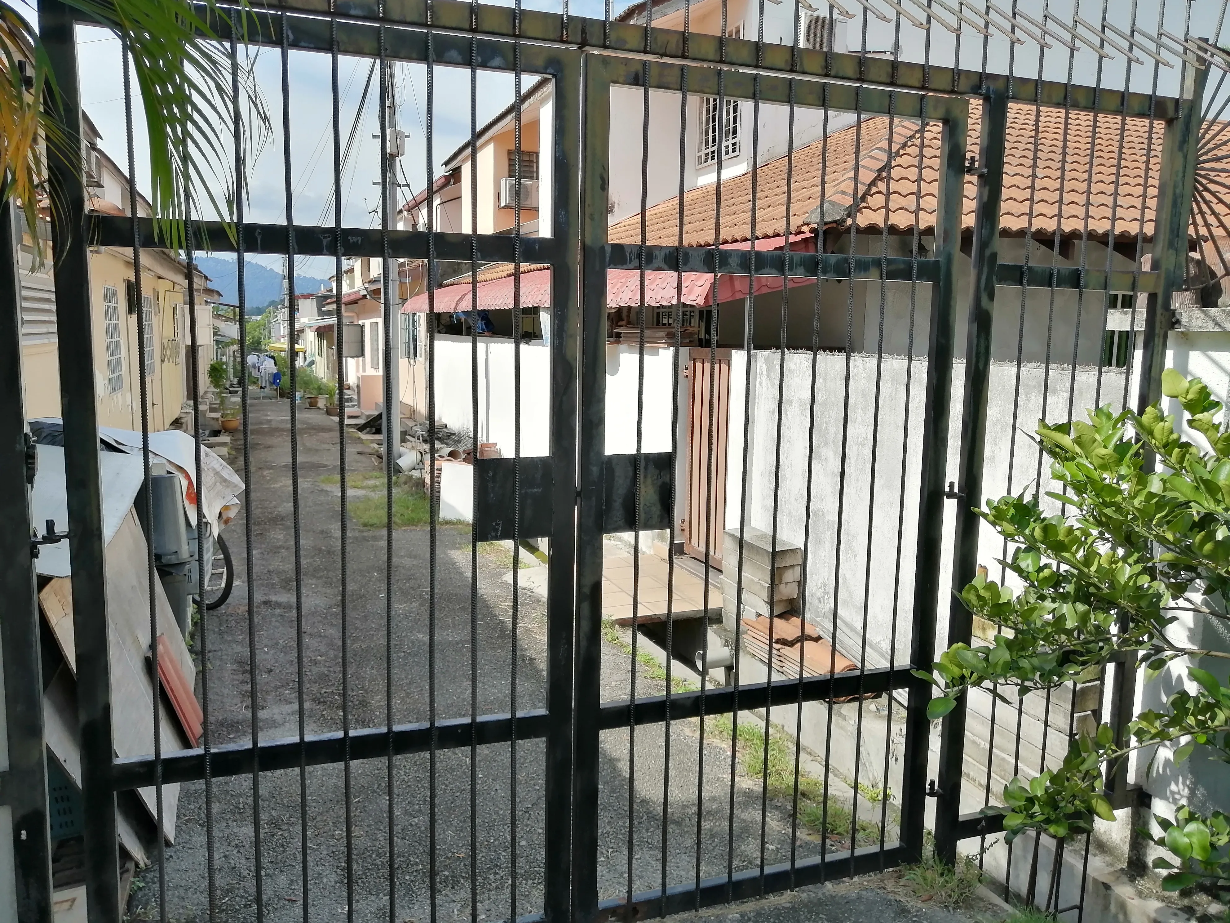 Bandar Mahkota Cheras Seksyen 8 – 4 bedroom 2-storey terraced house for sale in Cheras, Bandar Mahkota, SELANGOR (photo 3 of 10)