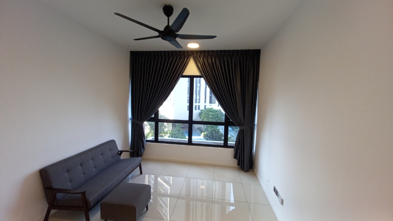 Fully Furnished Facing Poolside @ Duta Park Residences Close to KLCC & KL Tower For Sales