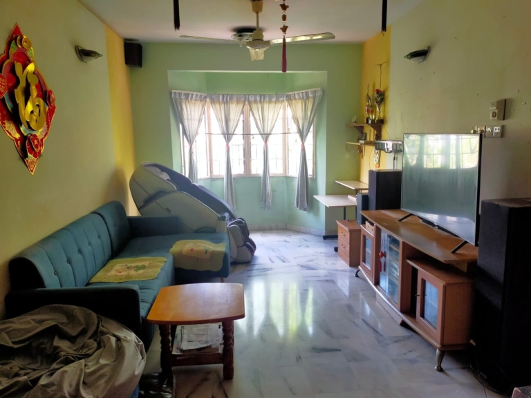 （Freehold）3BEDS 2baths FOR SALE – AMAN PURI APARTMENT, DESA AMAN PURI, KUALA LUMPUR