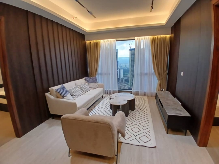 Convenient City Living - fully furnished unit - dual mrt access