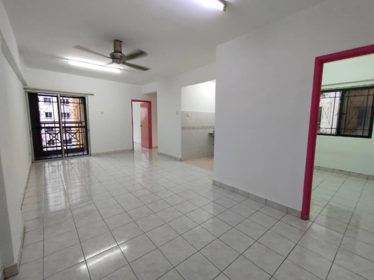 Pelangi Damansara Apartment @ Kota Damansara