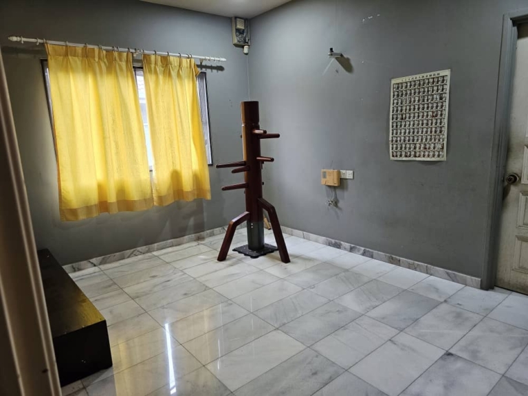 Double storey terrace Endlot, Sek 5 Kota Damansara for sale