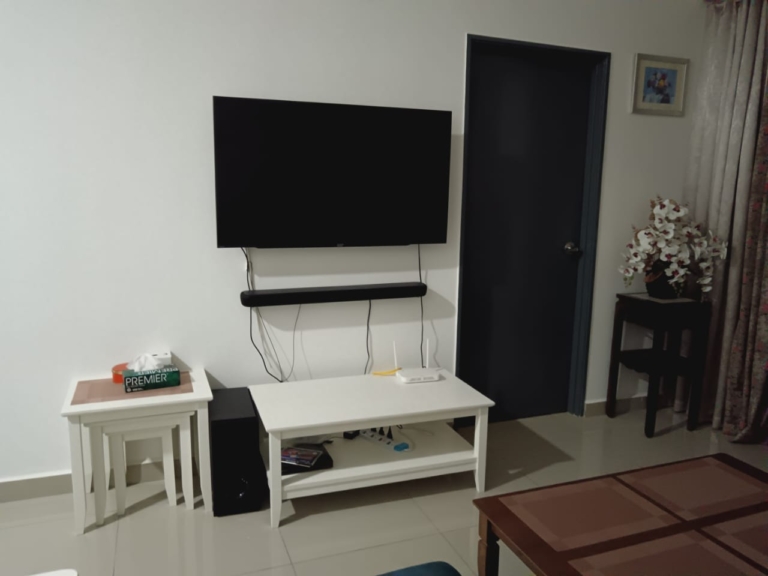 Aera Residence 2R1B for rent