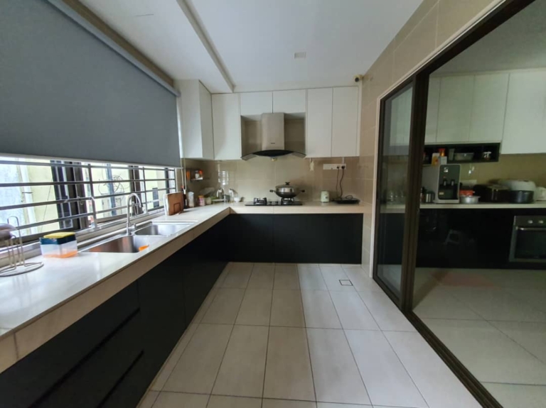 Corner Lot 2 Storey USJ 6