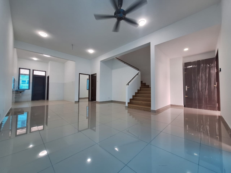 Kota Bayuemas Double Storey House for SALE