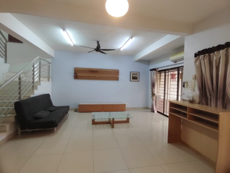 2 Storey Terrace House Gated and Guarded with Private Club House For Sale