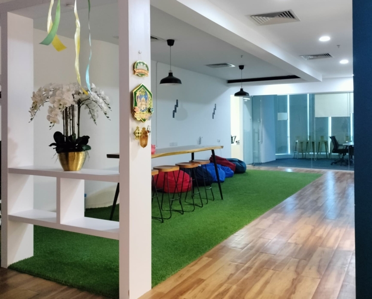 Oval Damansara Office at TTDI near SS2 For Sale