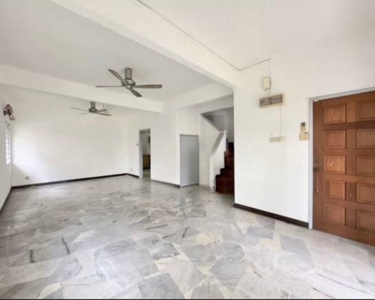 USJ 4 Freehold 2 Storey Terrace Hose for Sale