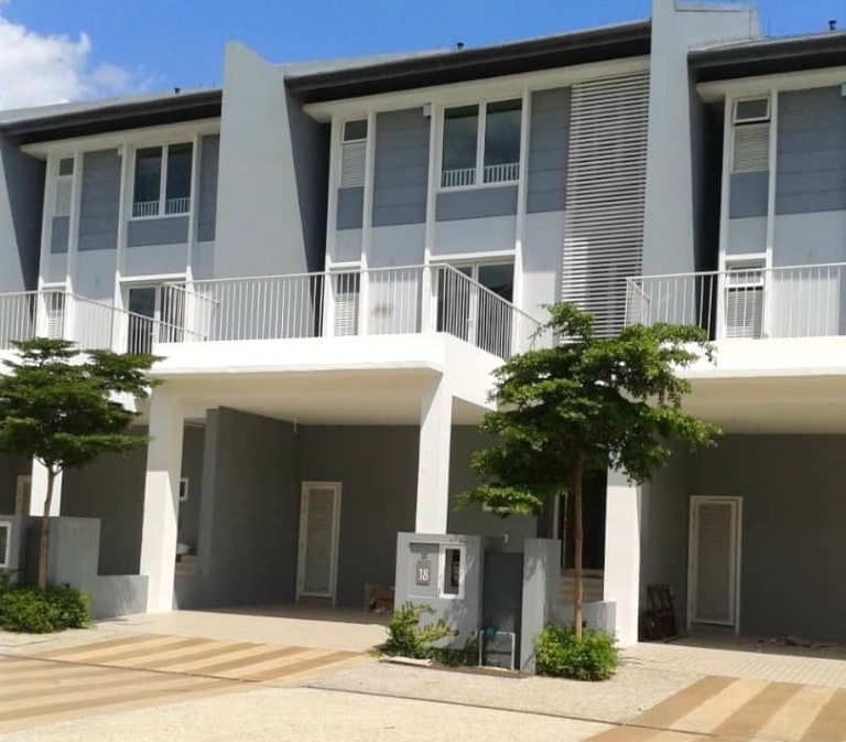 The Glades Residence 3 Storey Superlink House Freehold Putra Heights