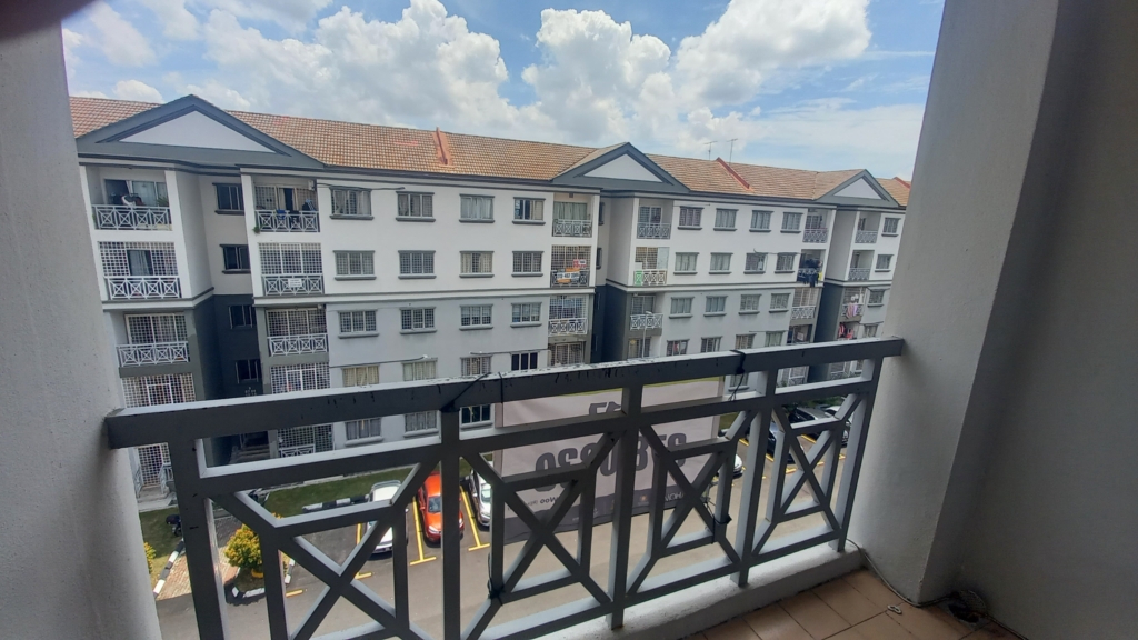 Freehold Sri Alpinia Apartment @ Bandar Puteri Puchong for Sale – 3 bedroom apartment for sale in Bandar Puteri Puchong, Selangor (photo 2 of 9)