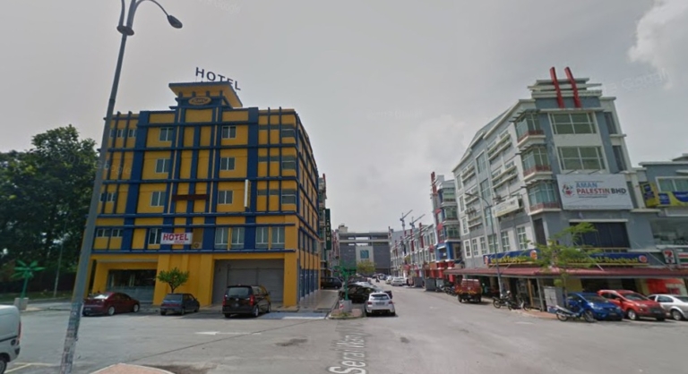 5 Storey Corner Shop Office