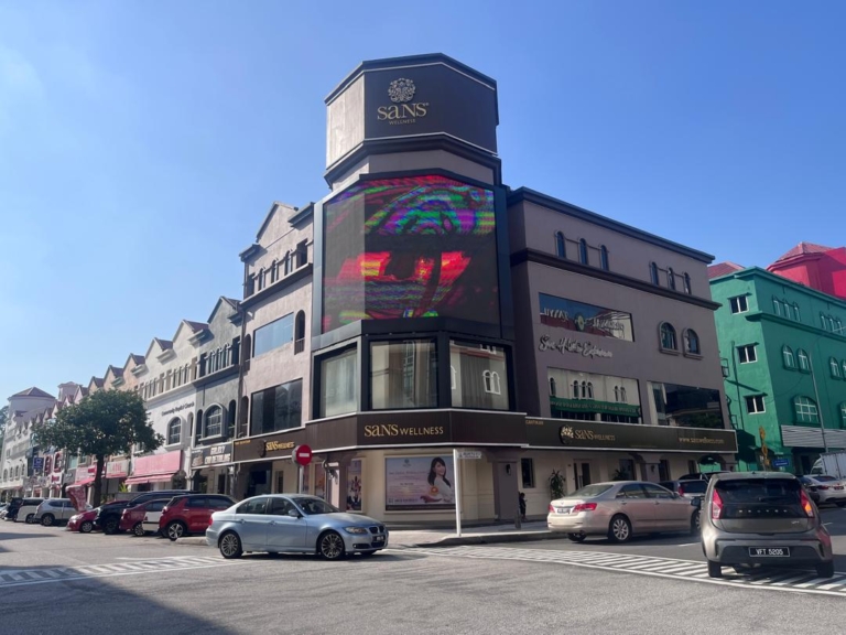 Dataran Sunway Kota Damansara Corner 1st floor Shop
