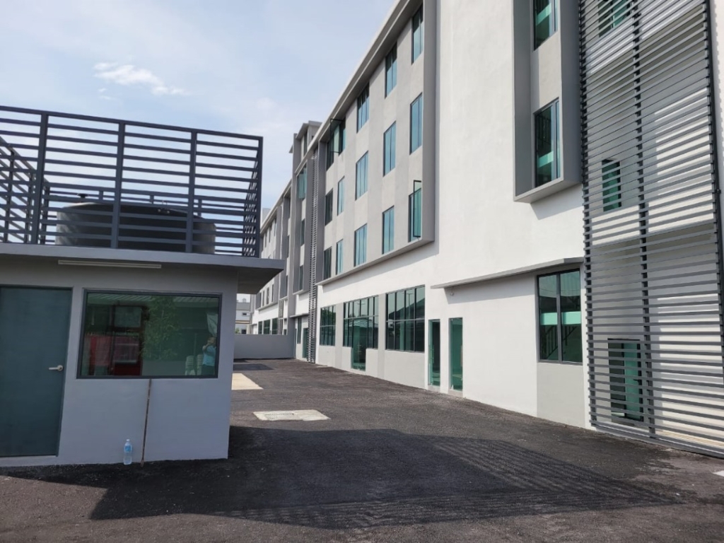 Seri Kembangan Balakong Warehouse for Sale – industrial for sale in Seri Kembangan, Balakong (photo 2 of 7)