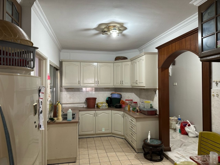 Sri Intan 2 Condo Walking distance to MRT Kentonmen