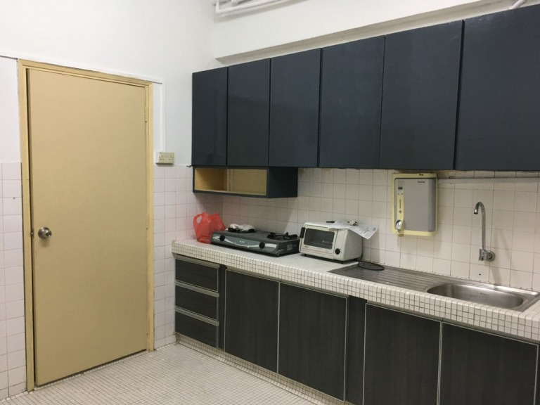 Faber Ria Condo @ Taman Desa for Rent !