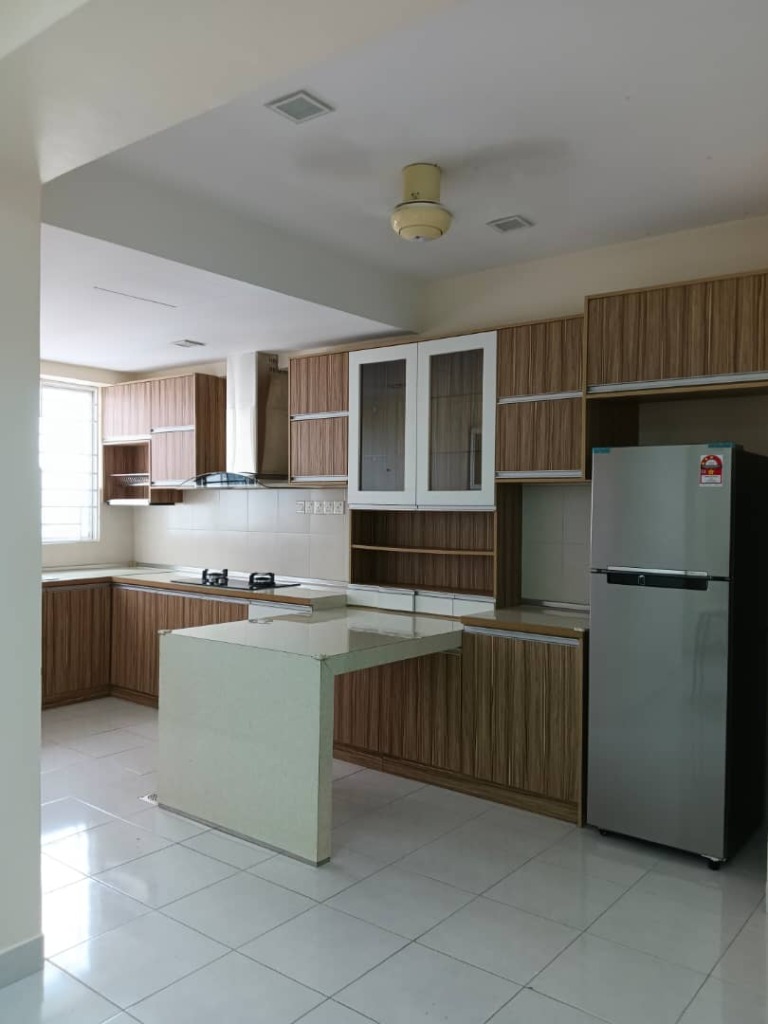 🏢 Main Place Residence @ USJ For Rent