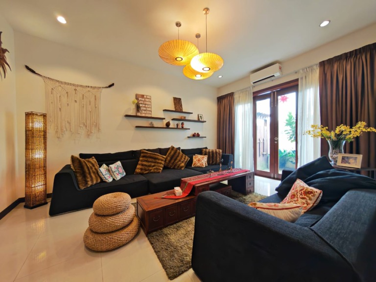 Glenmarie Cove Resort-Style Living in a Gated & Guarded Community
