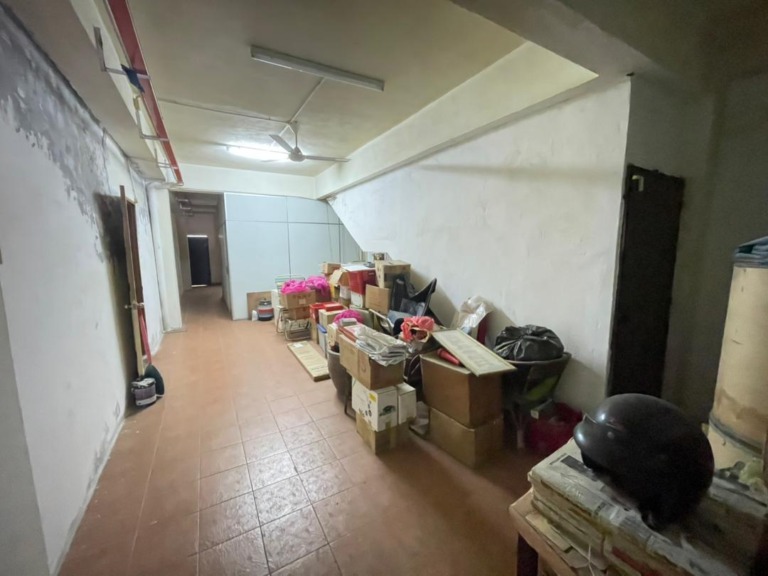 Double Storey Shop House At Lebuh Kimberly