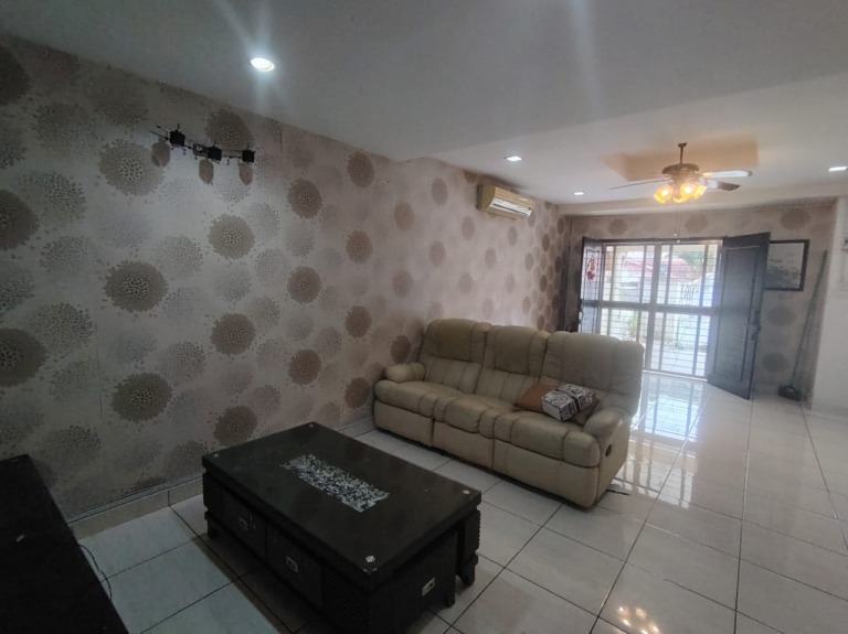 Taman seri Minang Double Storey