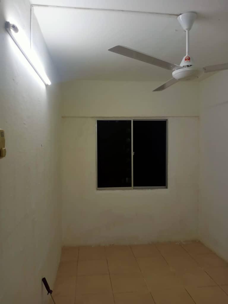 Pelangi Magna Kepong near Metro Prima MRT Basic Unit For Sale