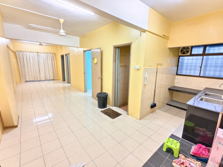 Puncak Desa Apartment @ Taman Sri Ehsan