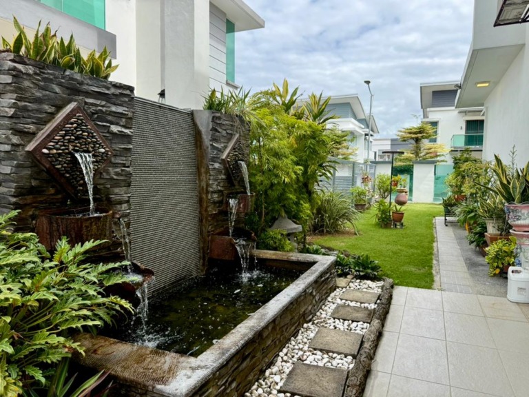Kajang Villa Perdana 2-Storey House For Sale, Freehold, 6R6B, Fully Furnished, Low Density