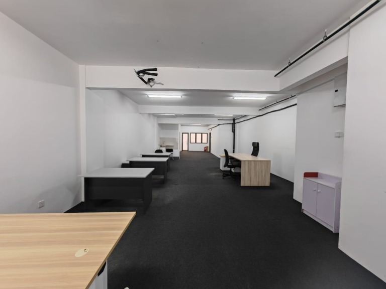 Edusentral Setia Alam Office Next to International School for Rent