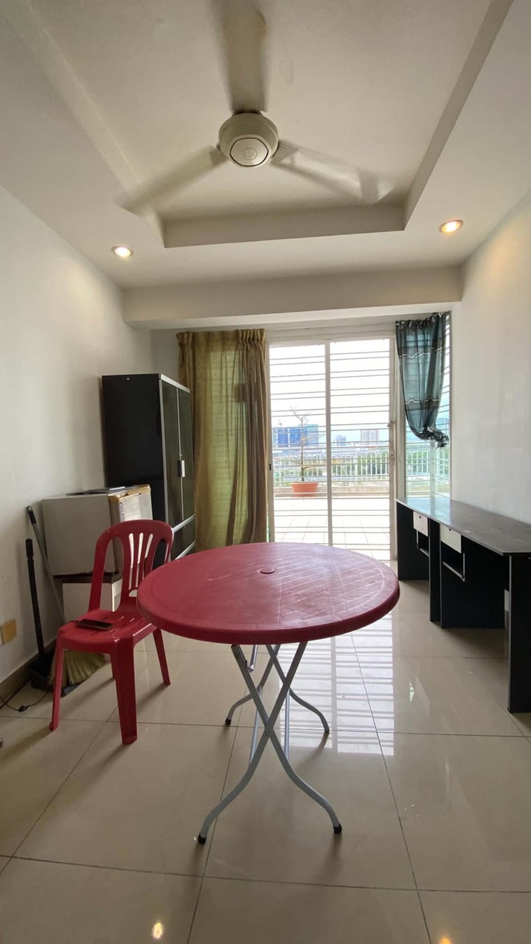 2606 4407 Menara U2 Sek 13 Shah Alam by Emily