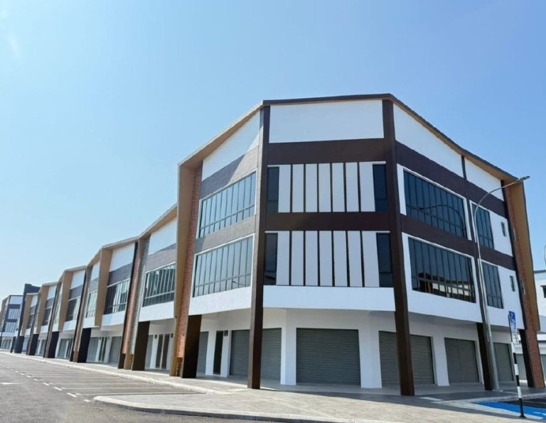 NADI @ Setia Ecohill 2, Beranang Corner Lot Shop For Rent