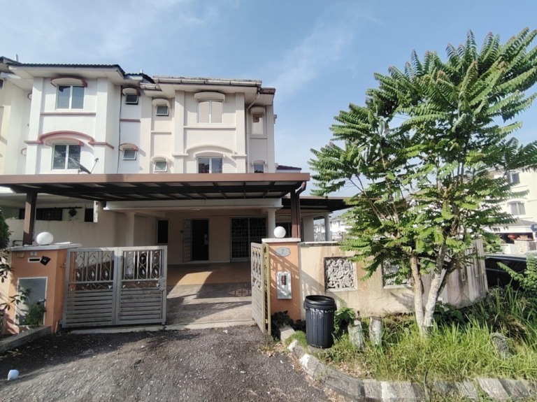 Taman Bukit Permata 2.5 Storey Corner Landed Terrace House