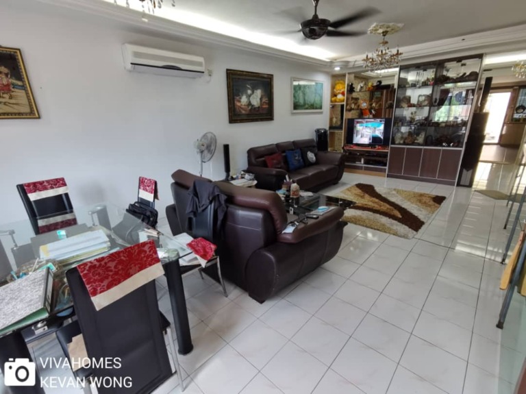 Taman Bukit Permata 2.5 Storey Intermediate Landed Terrace House