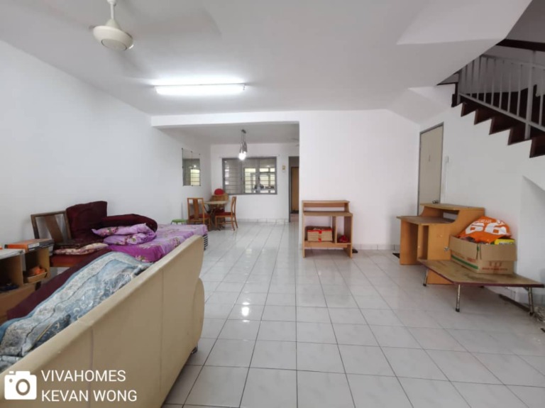 Taman Bukit Permata 2.5 Storey Intermediate Landed Terrace House