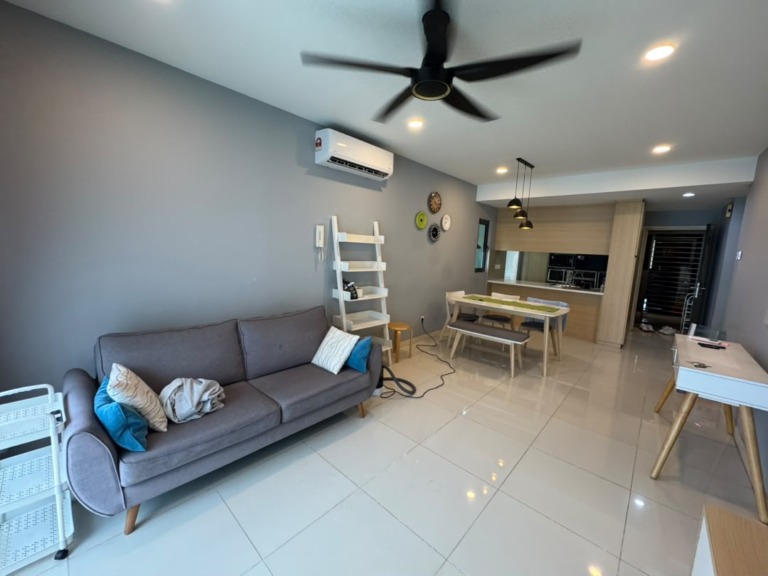 Boulevard Residence Kayu Ara Petaling Jaya Well Maintained Unit For Sale