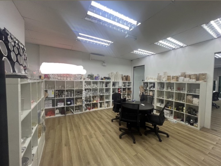 Bandar Puteri 3rd Floor Move in Condition Office for Sale