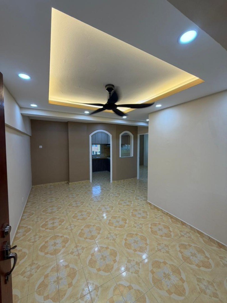 🏡 APARTMENT MUTIARA IDAMAN 1 @ JELUTONG FOR SALE – 3 bedroom apartment / condo / service residence for sale in Jelutong, Pulau Pinang (photo 3 of 26)