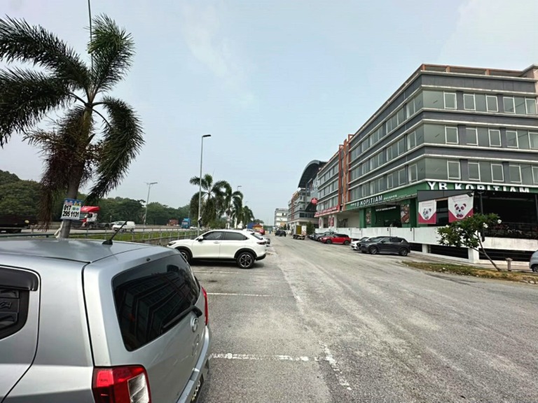 Jalan Bayu Laut Kota Bayuemas Corner 2nd Floor Shop Lot For Rent