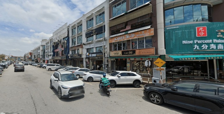 Bandar Puteri Puchong @ 2275 sqft Ground Floor Shop @ For Rent