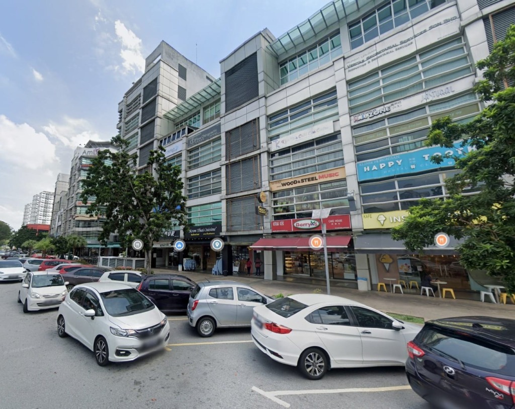 Partially Furnished Office For Rent, IOI Boulevard Puchong Jaya, 1,679 sf, Near IOI Puchong Jaya LRT – commercial for rent in Bandar Puchong Jaya (photo 2 of 7)