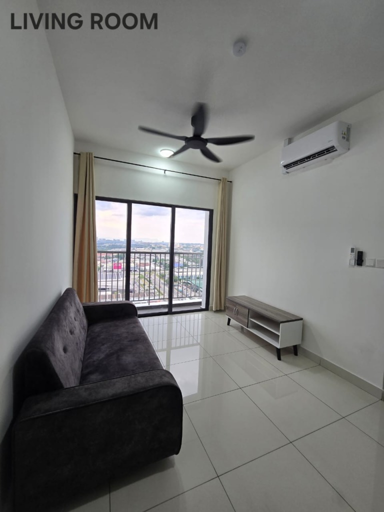 Traders Park @ 859 sqft @ 3+1B2B @ 2 Car Parks @ For Rent