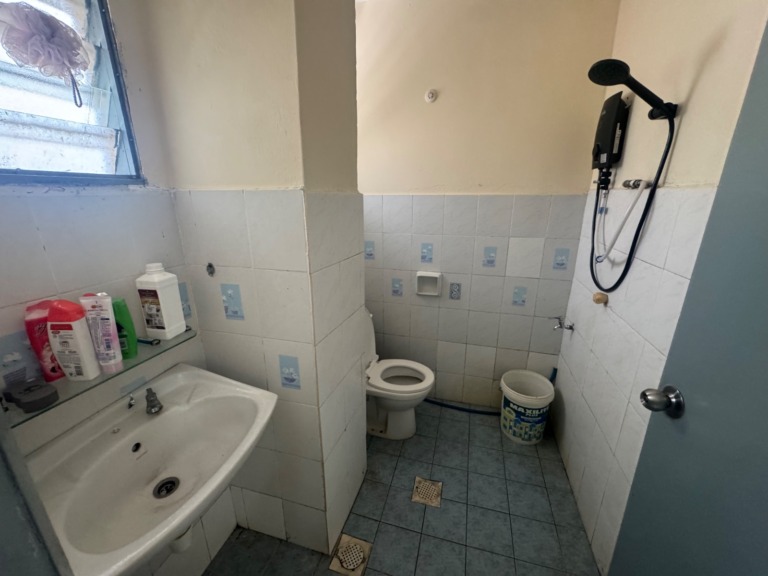 Aman Dua - Desa Aman Puri - For Rent - Partially Furnished - RM1,400